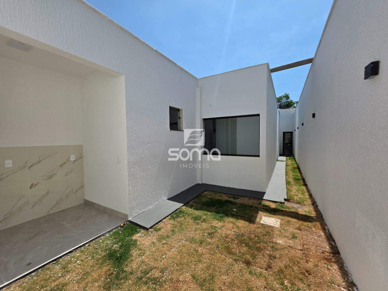 Casa Geminada à venda no Cachoeira: