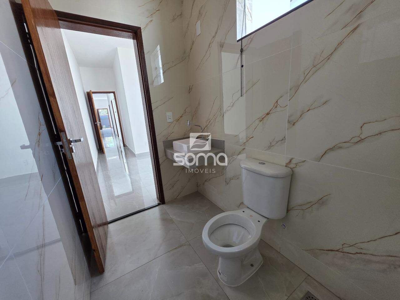 Casa Geminada à venda no Cachoeira: