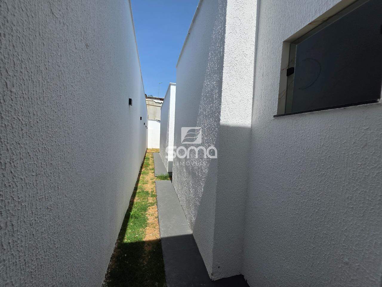 Casa Geminada à venda no Cachoeira: