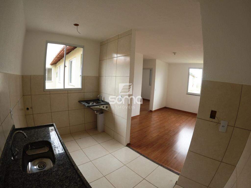 Apartamento para aluguel no Serra Dourada: 