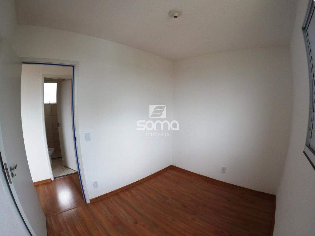 Apartamento para aluguel no Serra Dourada: 