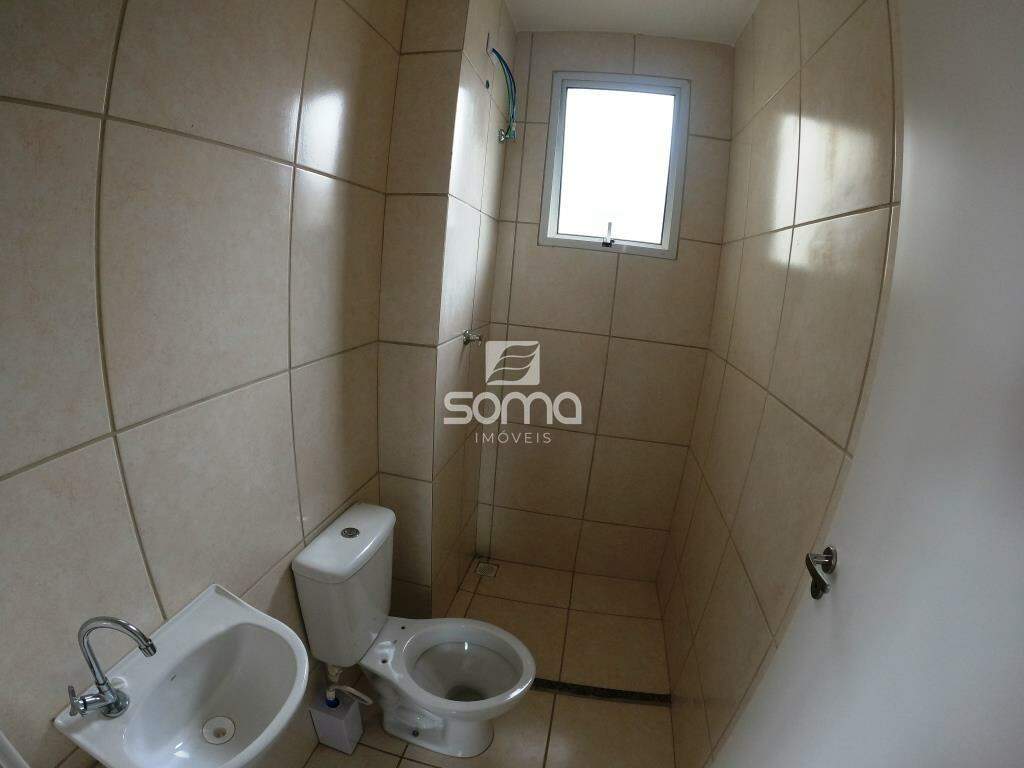 Apartamento para aluguel no Serra Dourada: 