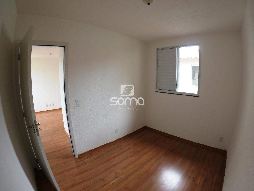 Apartamento para aluguel no Serra Dourada: 