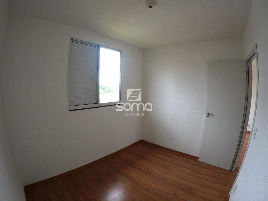 Apartamento para aluguel no Serra Dourada: 