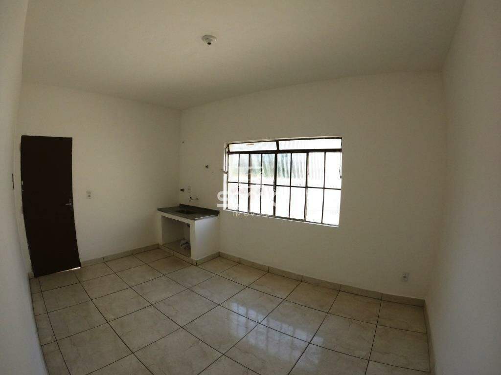 Casa à venda no Célvia: 
