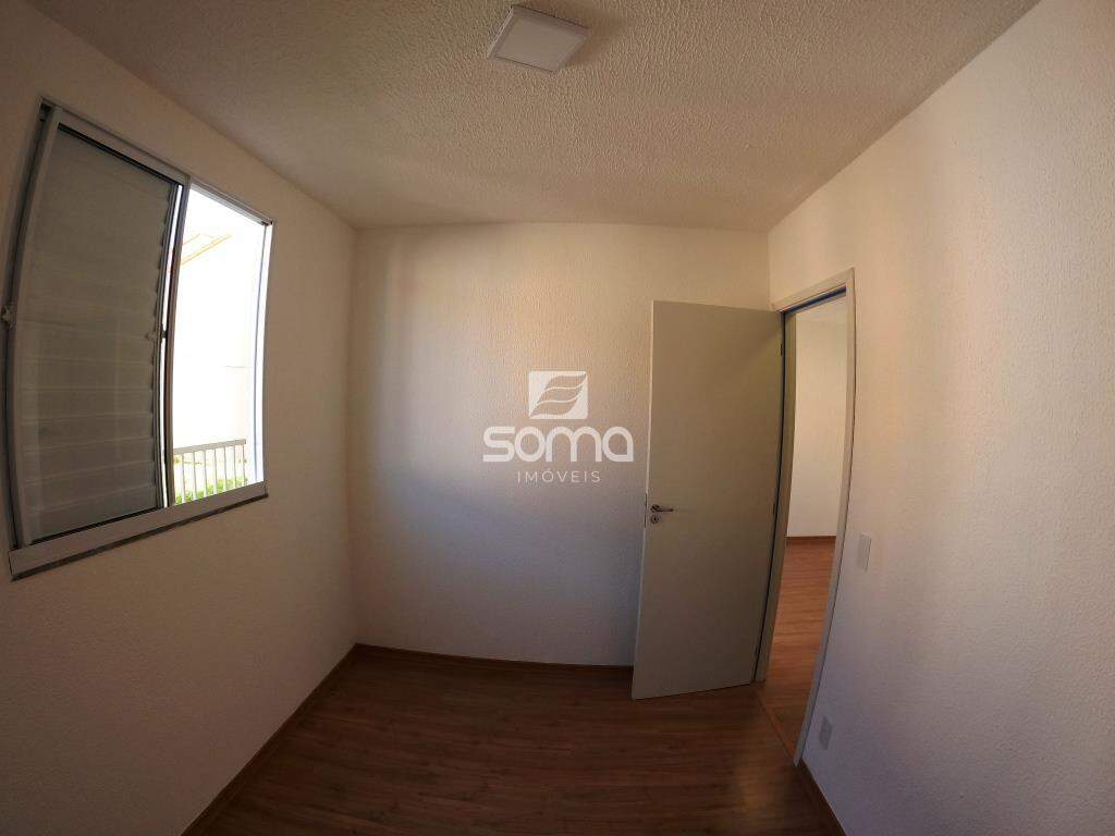 Apartamento para aluguel no Serra Dourada: 