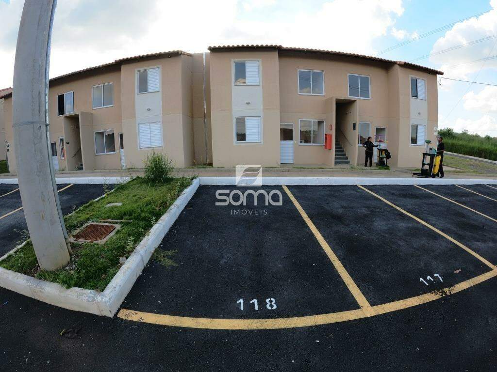 Apartamento para aluguel no Serra Dourada: 