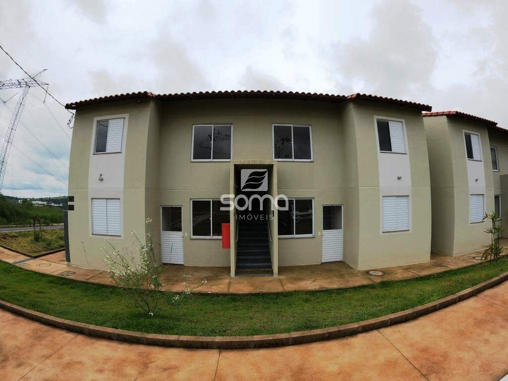 Apartamento para aluguel no Serra Dourada: 