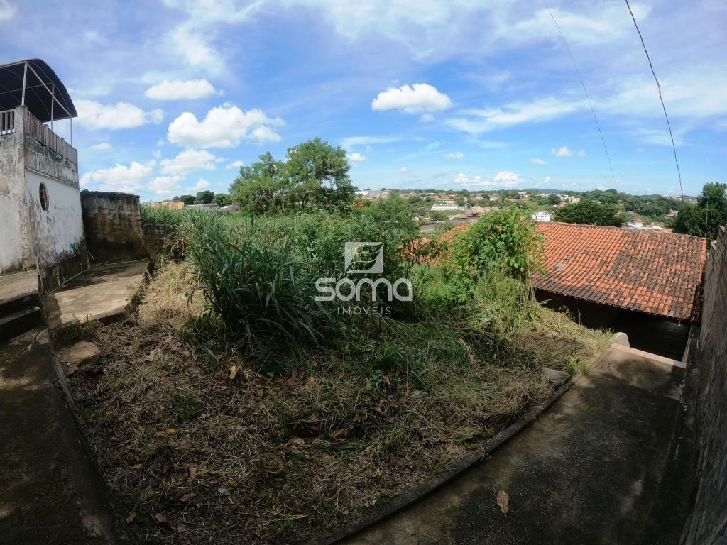Casa à venda no Jardim Encantado: 