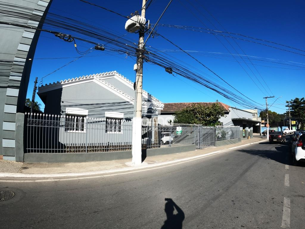 Casa para aluguel no Centro: