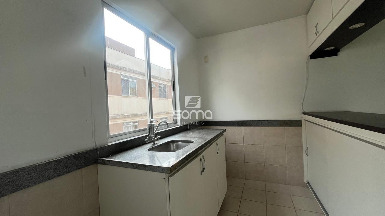 Apartamento à venda no Célvia: 