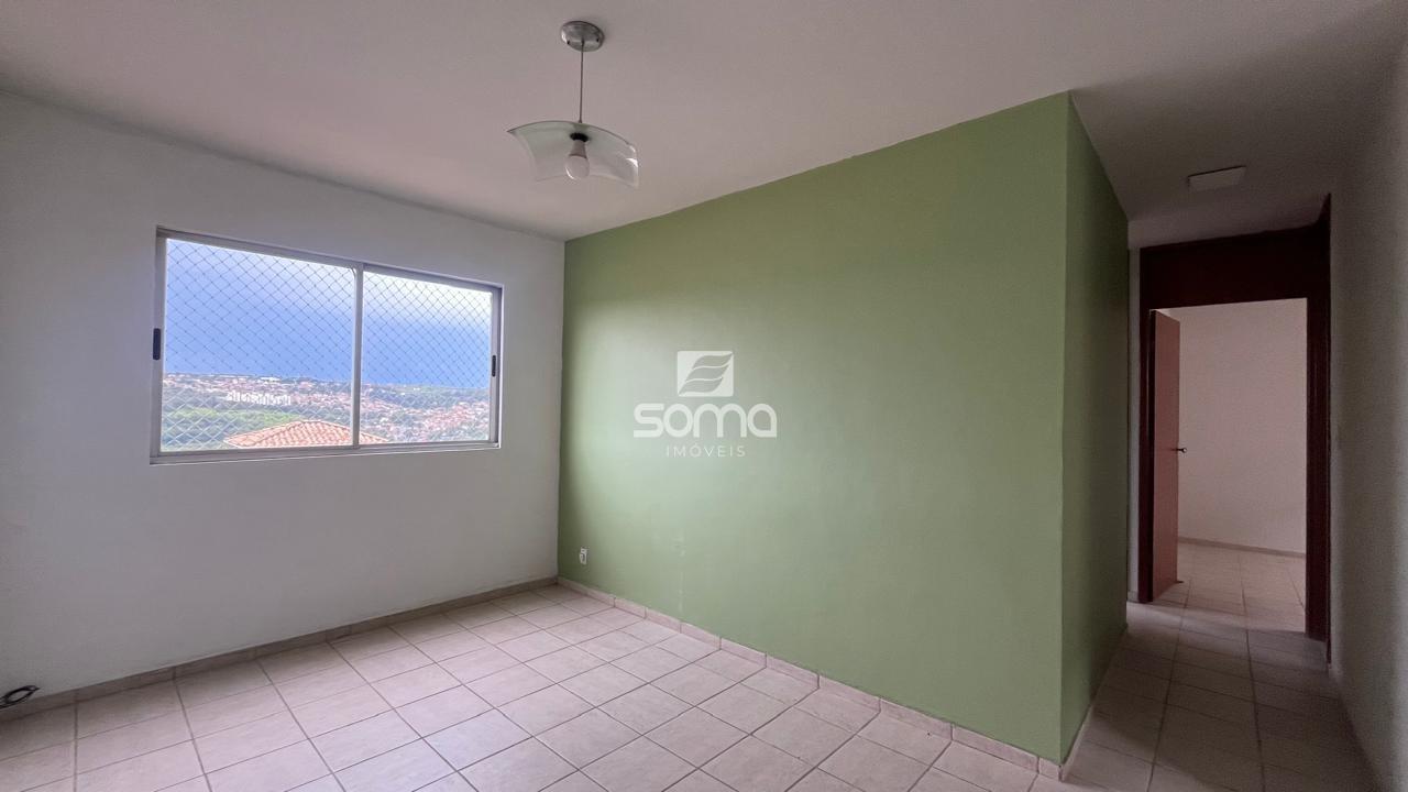 Apartamento à venda no Célvia: 