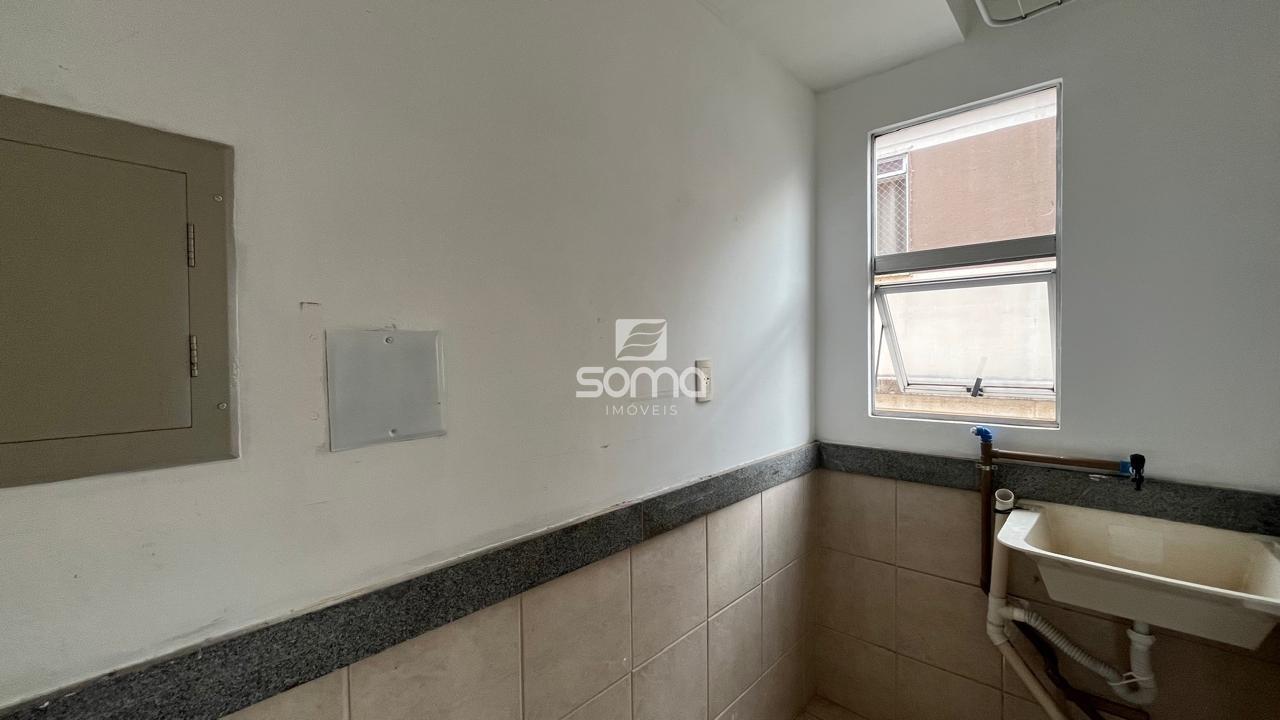 Apartamento à venda no Célvia: 