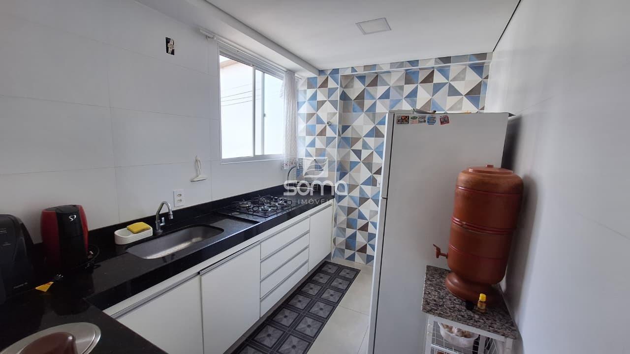 Apartamento à venda no Jequitibá: 