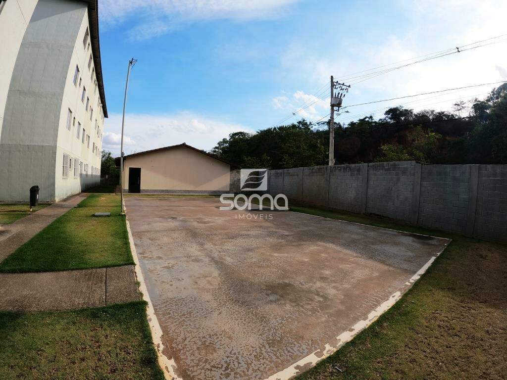Apartamento para aluguel no Bonsucesso: 