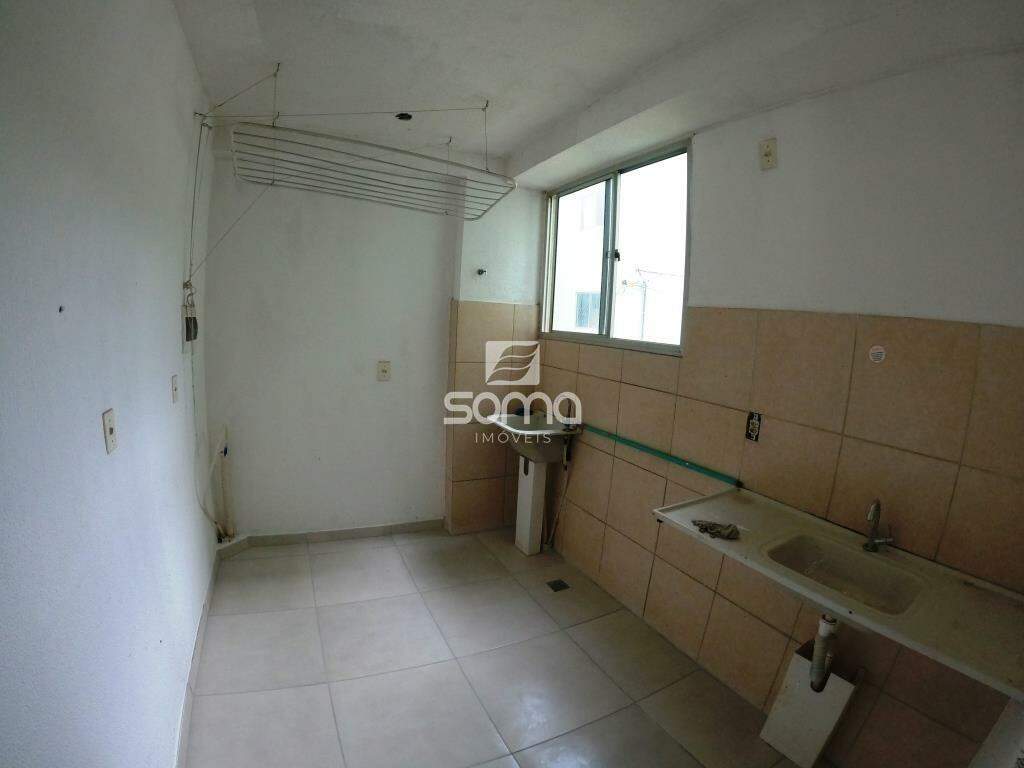 Apartamento para aluguel no Bonsucesso: 