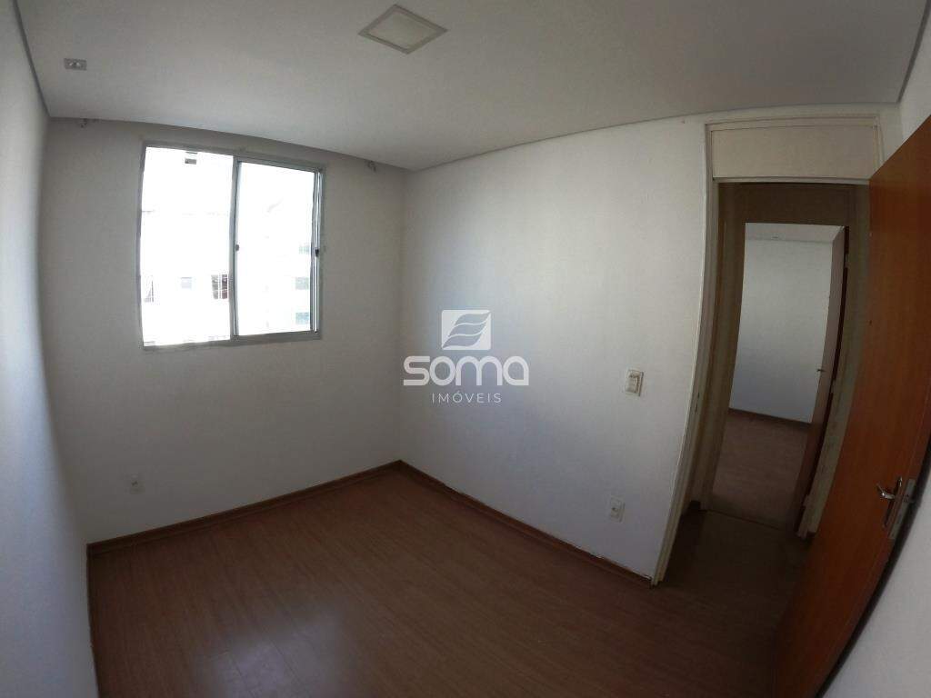 Apartamento para aluguel no Bonsucesso: 