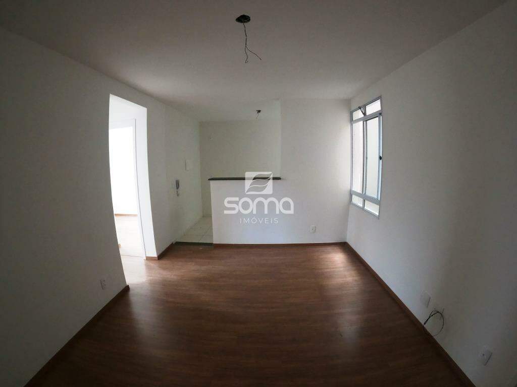 Apartamento para aluguel no Bernardo de Souza: 