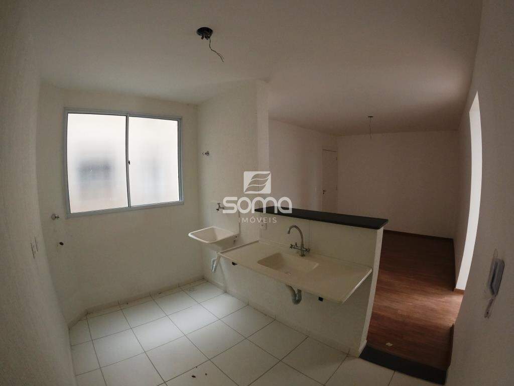 Apartamento para aluguel no Bernardo de Souza: 
