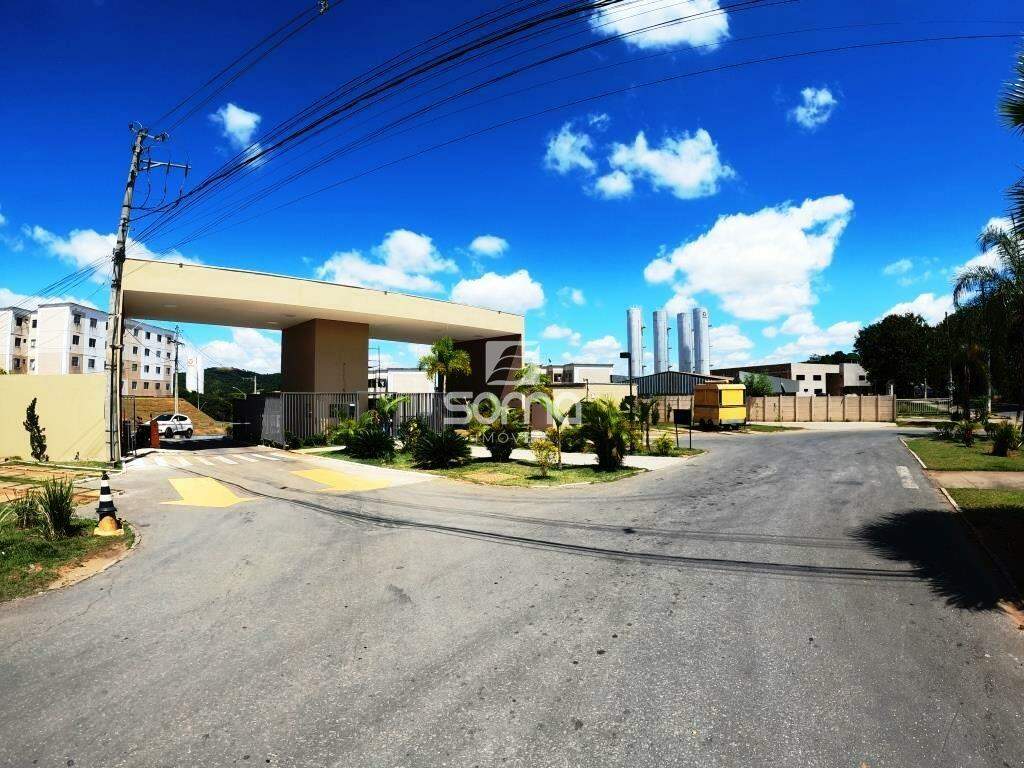 Apartamento para aluguel no Angicos : 