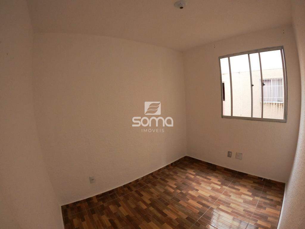 Apartamento para aluguel no Angicos : 