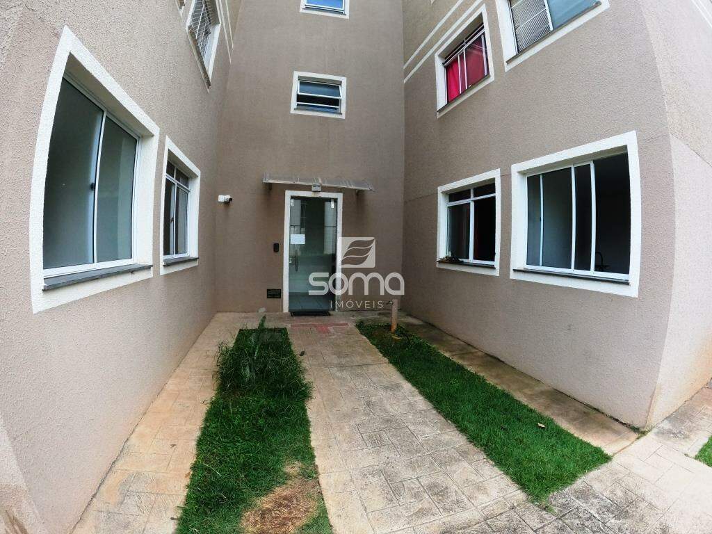 Apartamento para aluguel no Bernardo de Souza: 