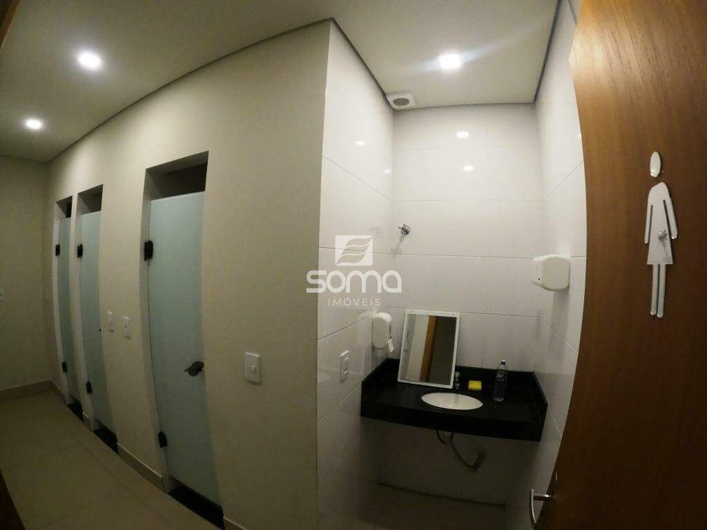 Loja para aluguel no Jardim Itau: 