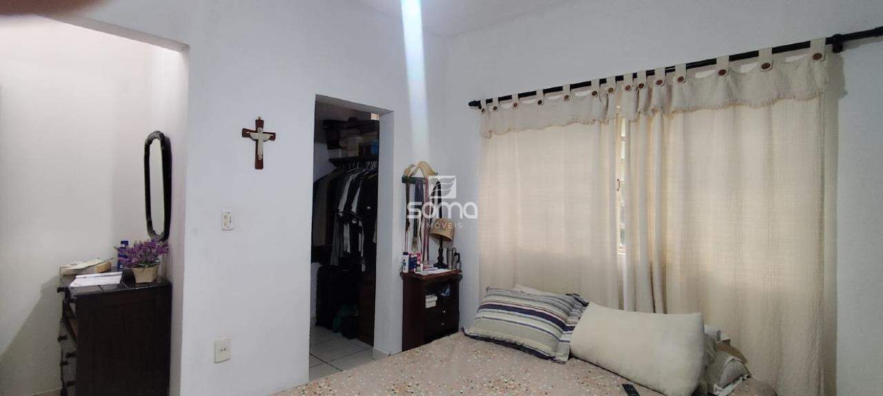 Casa à venda no Cachoeira: