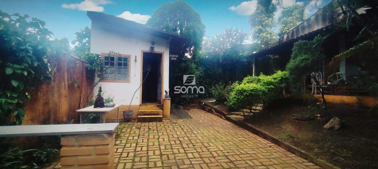 Casa à venda no Cachoeira: