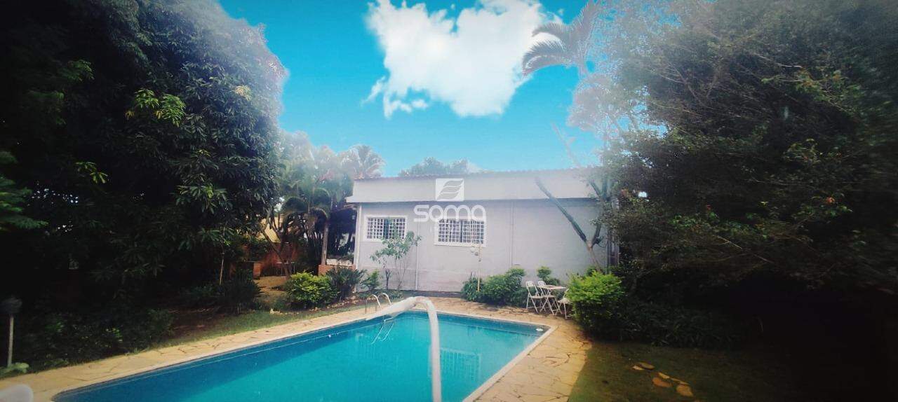 Casa à venda no Cachoeira: