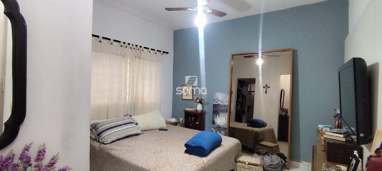 Casa à venda no Cachoeira: