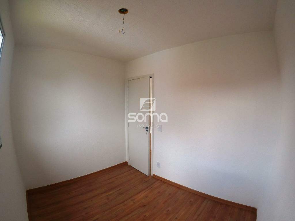 Apartamento para aluguel no Serra Dourada: 