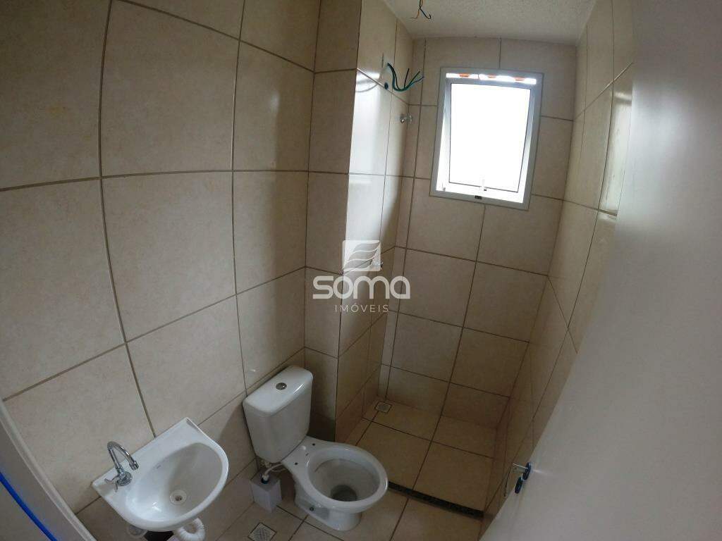 Apartamento para aluguel no Serra Dourada: 