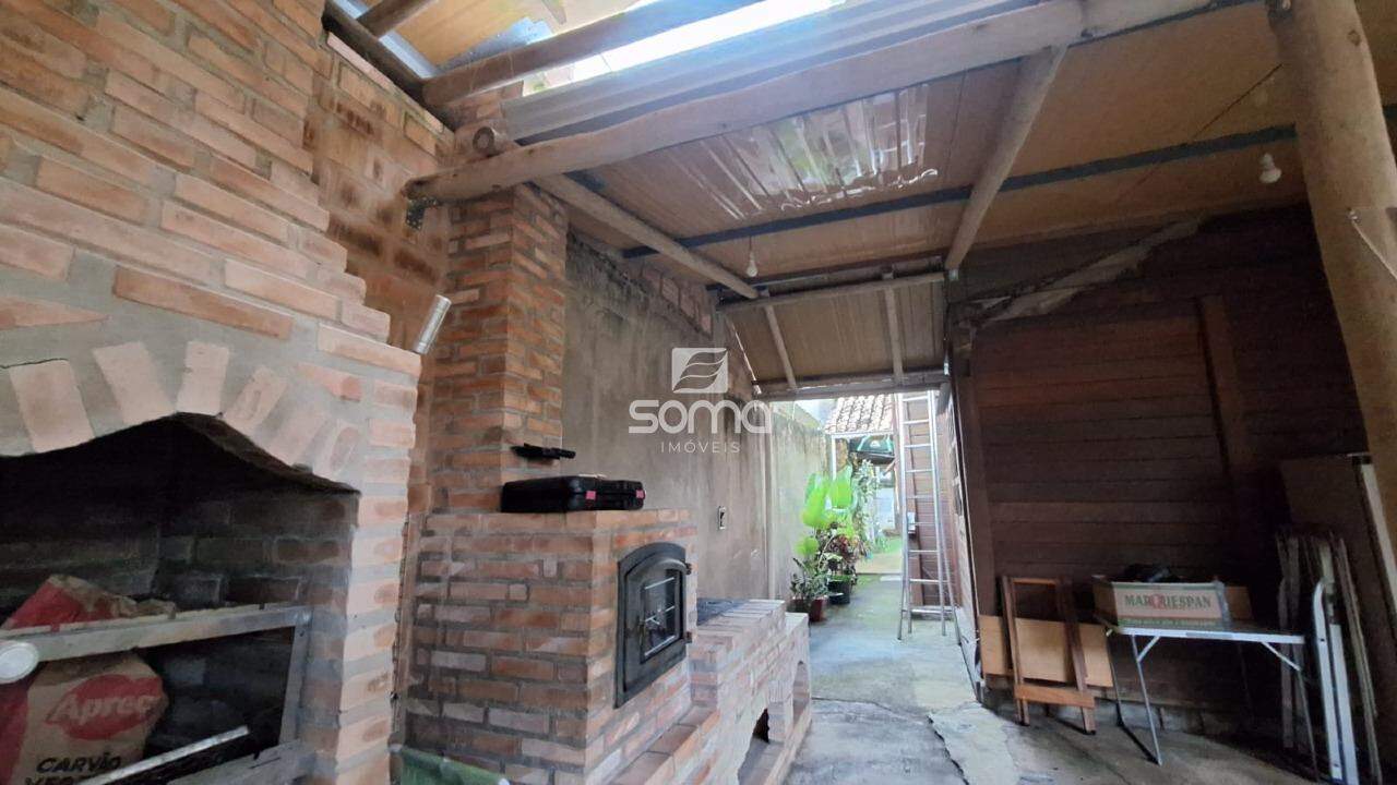 Casa à venda no Jardim Itau: 