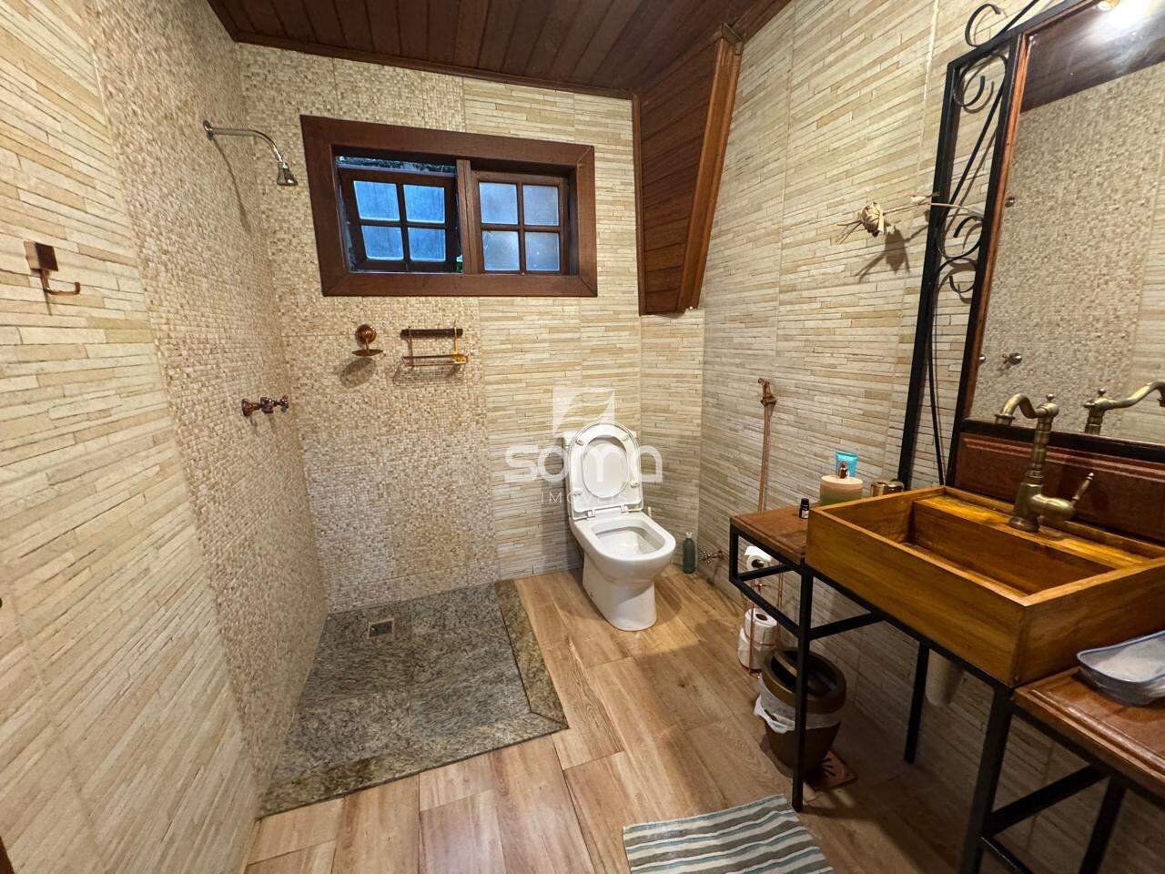 Casa à venda no Jardim Itau: 