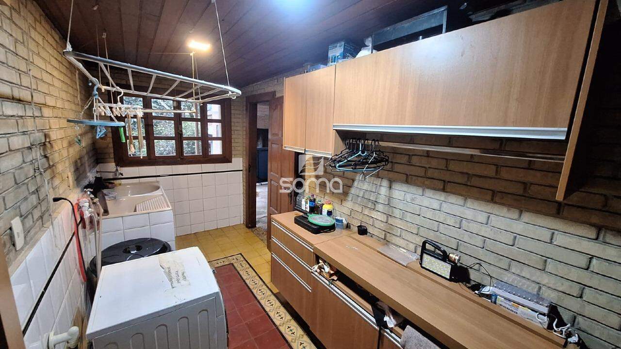 Casa à venda no Jardim Itau: 