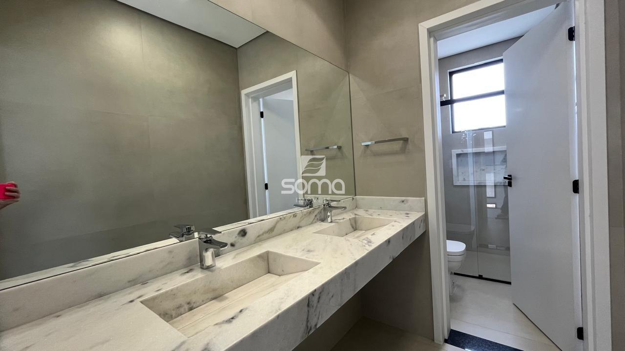 Casa em condomínio à venda no Gran Park: 