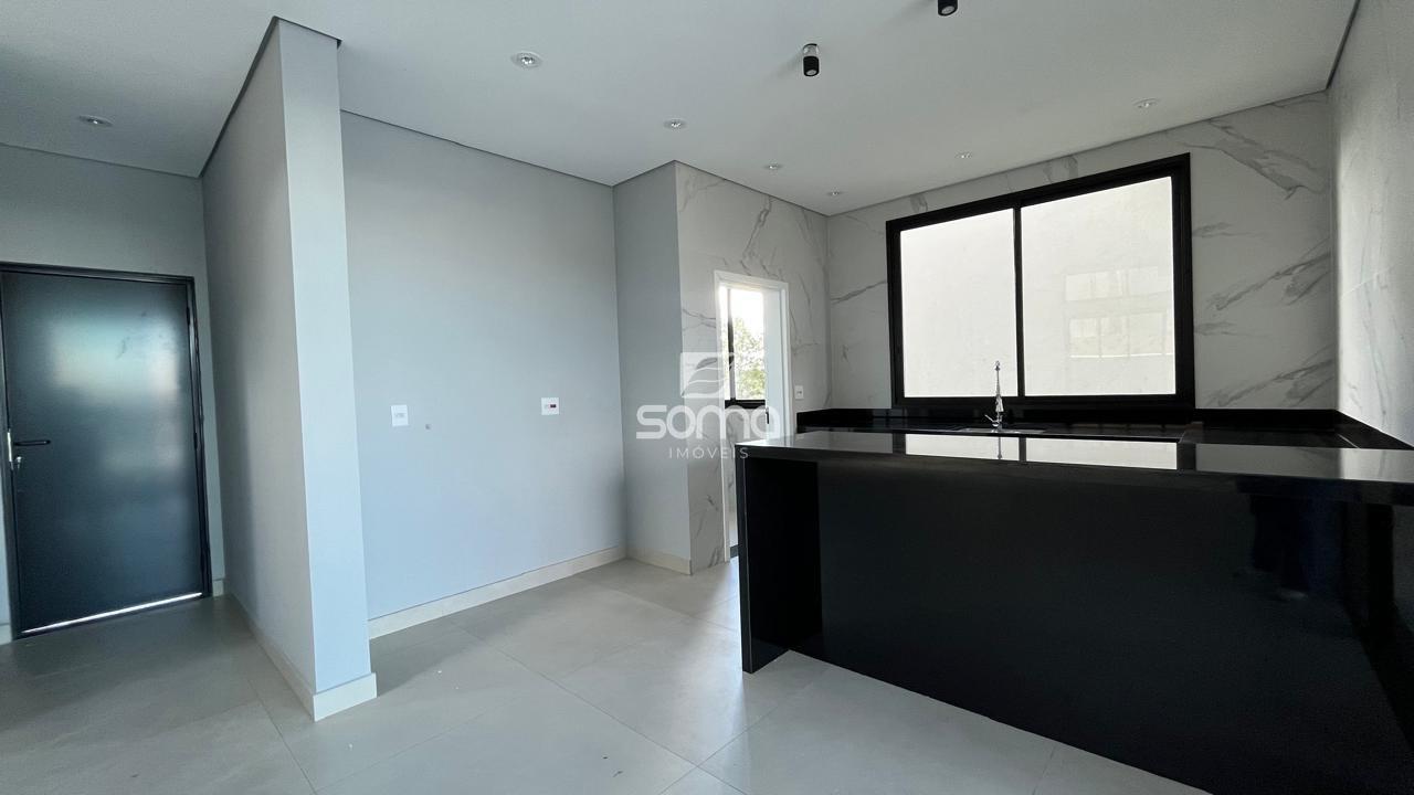 Casa em condomínio à venda no Gran Park: 