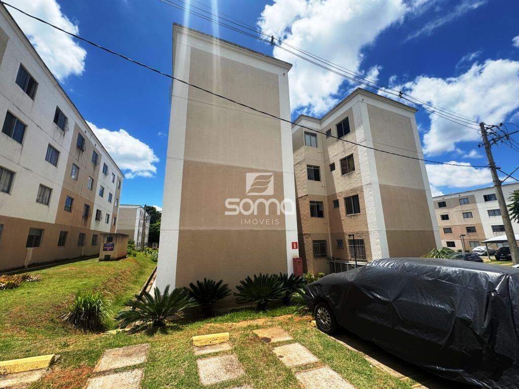 Apartamento à venda no Angicos : 