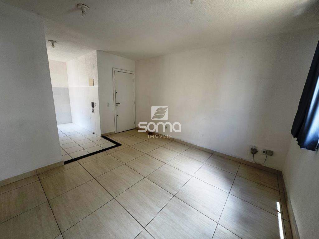 Apartamento à venda no Angicos : 