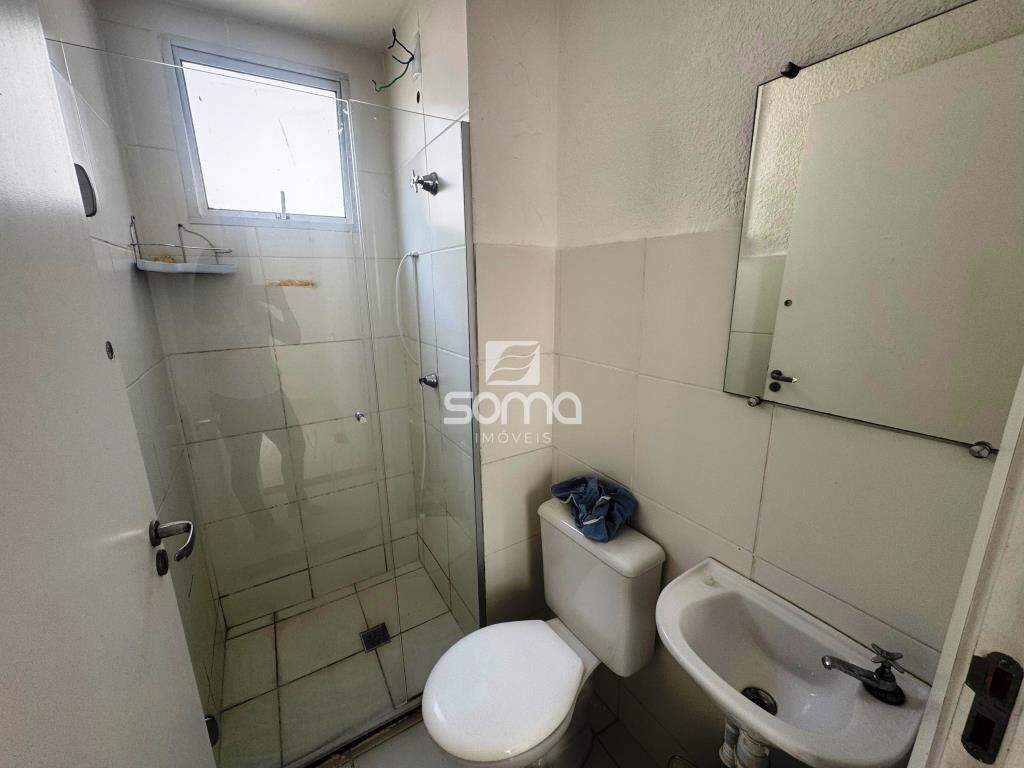Apartamento à venda no Angicos : 
