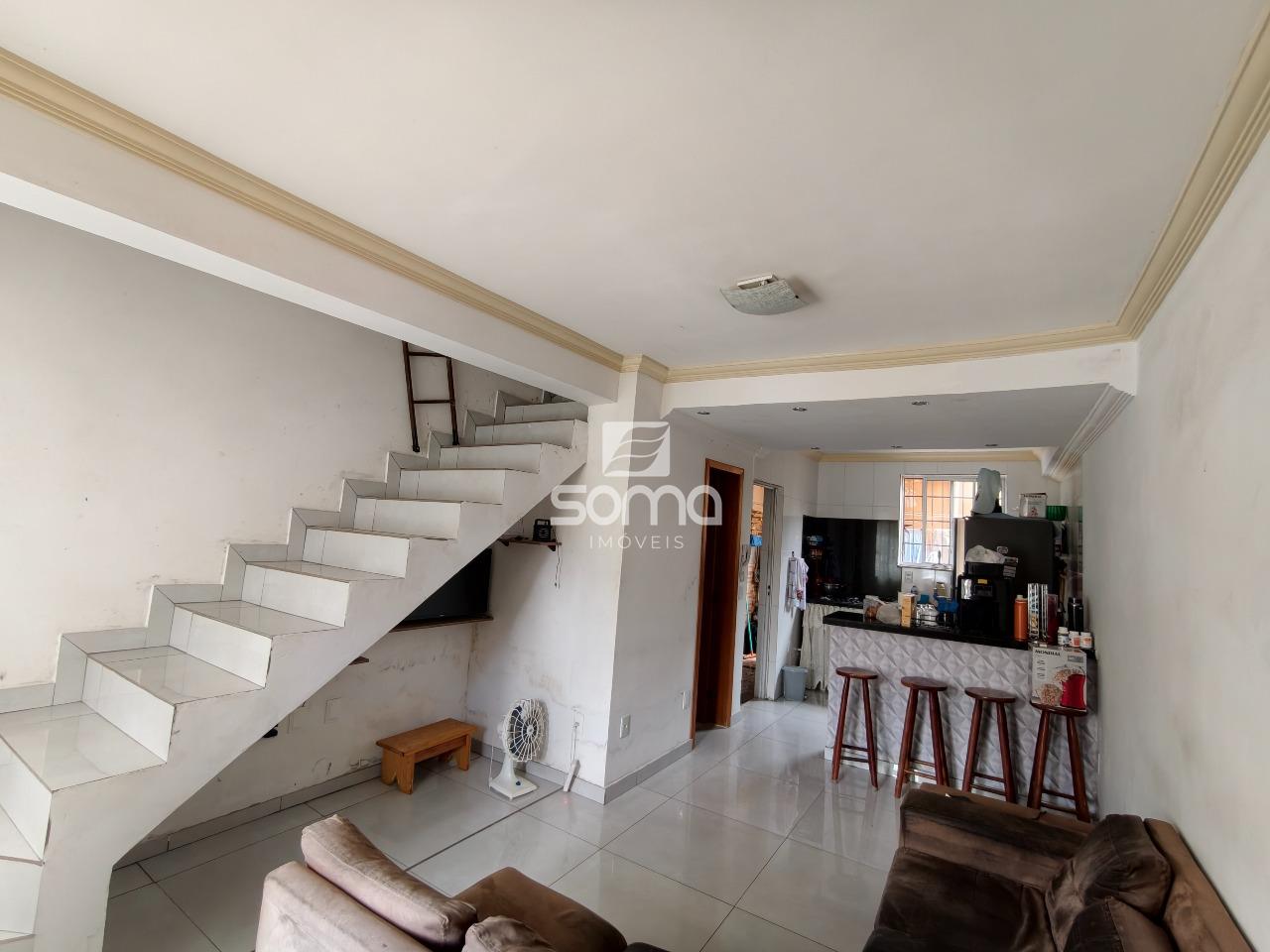 Casa Geminada à venda no Chácaras Reunidas São Vicente: 