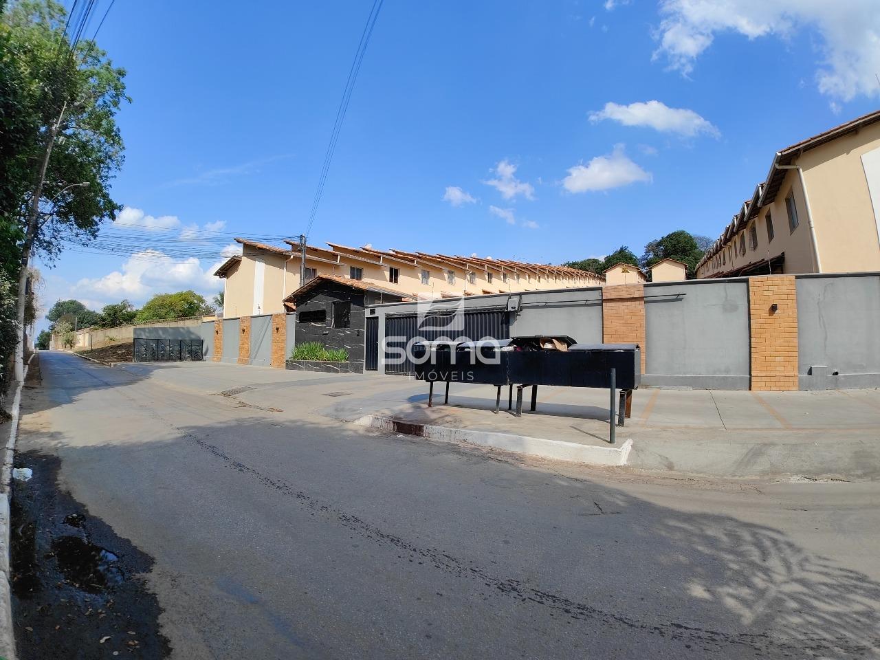 Casa Geminada à venda no Chácaras Reunidas São Vicente: 