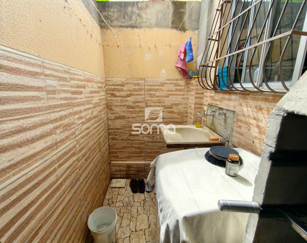 Casa Geminada à venda no Chácaras Reunidas São Vicente: 