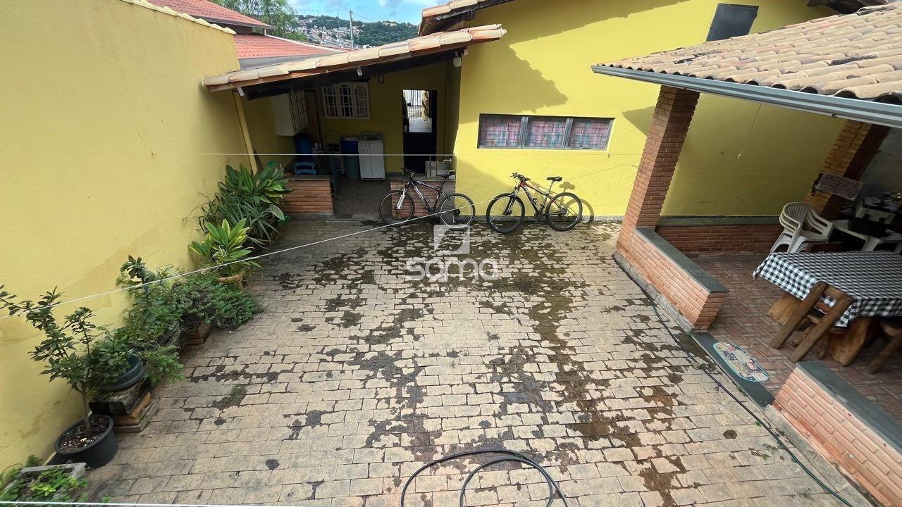 Casa à venda no Názia II: 