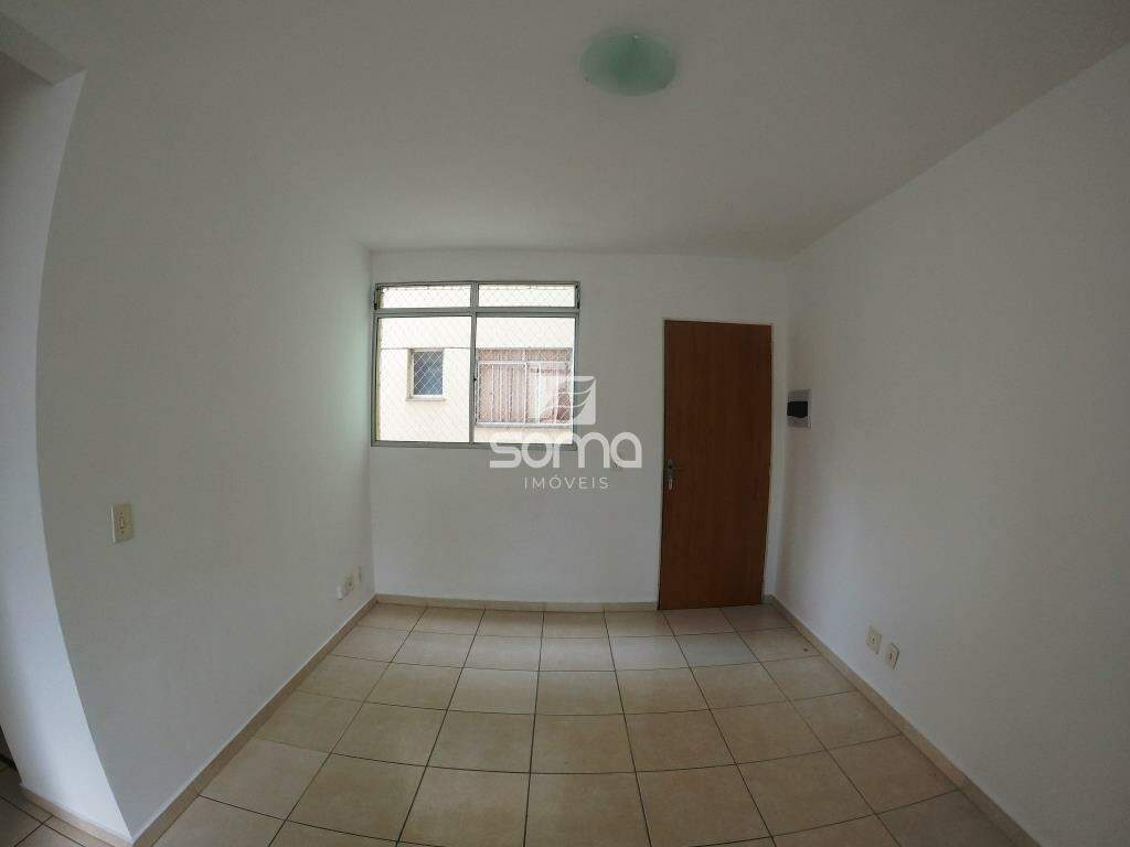 Apartamento para aluguel no Santa Clara B: 