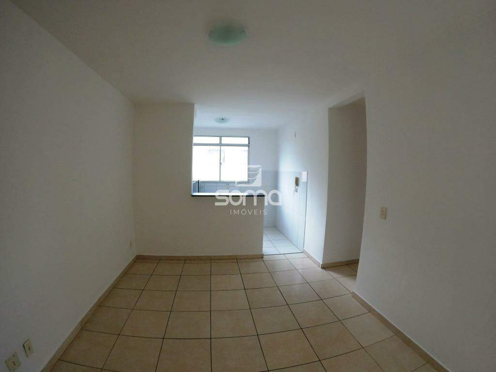 Apartamento para aluguel no Santa Clara B: 