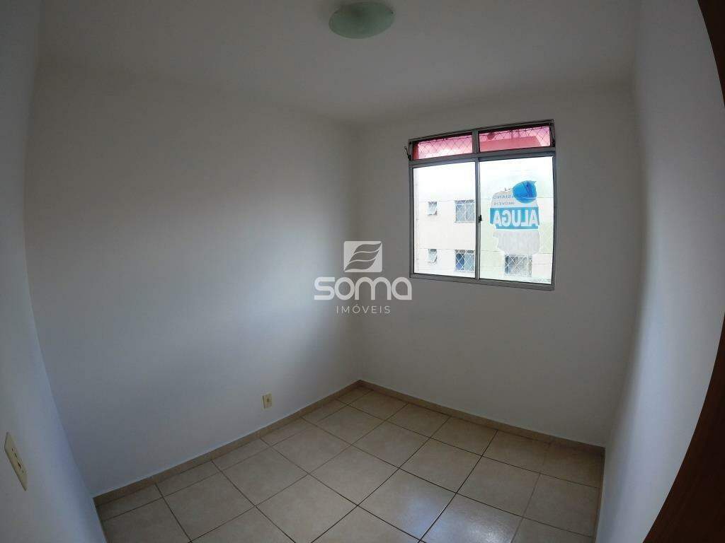 Apartamento para aluguel no Santa Clara B: 