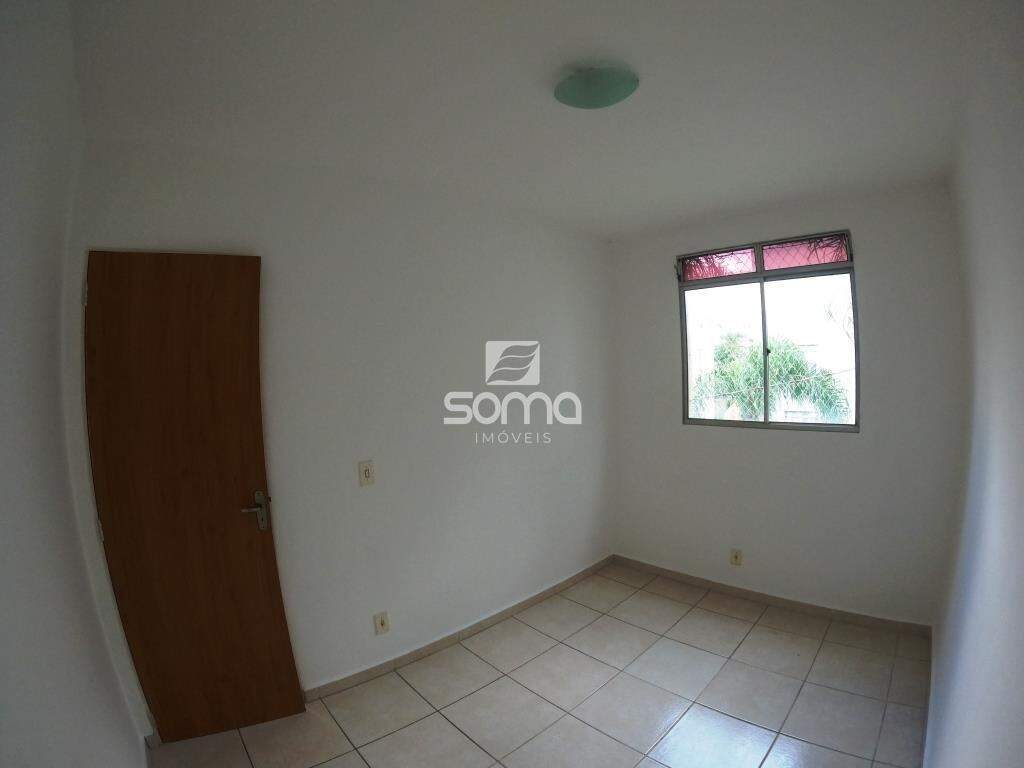 Apartamento para aluguel no Santa Clara B: 