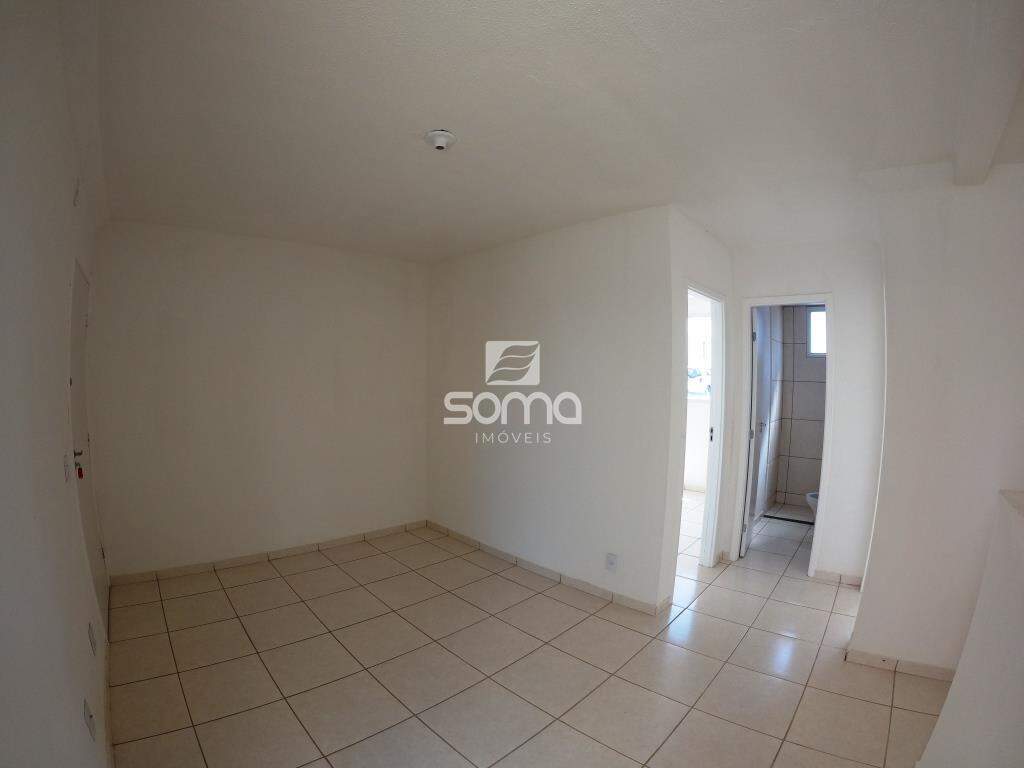 Apartamento para aluguel no Serra Dourada: 